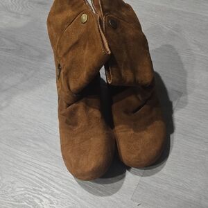 Forever 21 Tan Suede Fold-Over Boots